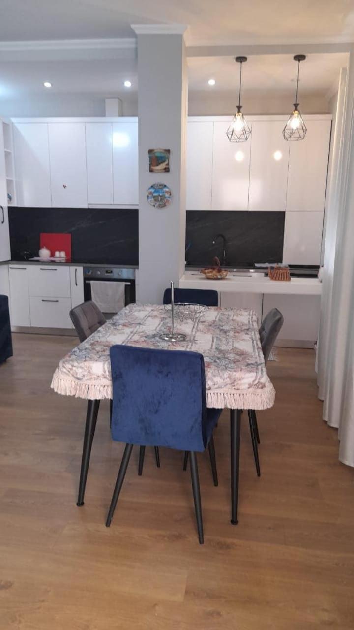 Apartment Luxurious In Center Of